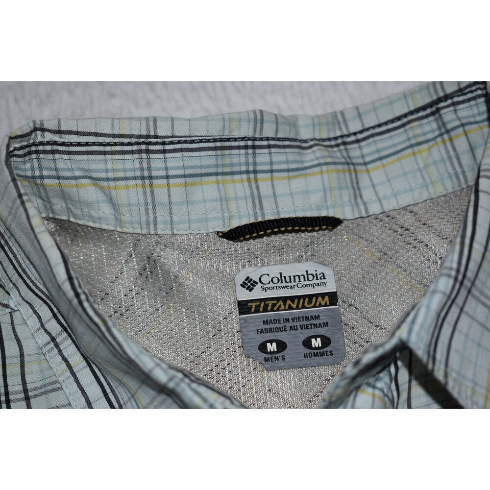 Columbia Titanium Fishing Shirt Men Size Medium Performance Hiking Vented - Picture 5 of 7